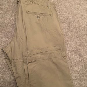 Mexx men chinos, size 42R (CAN 36)